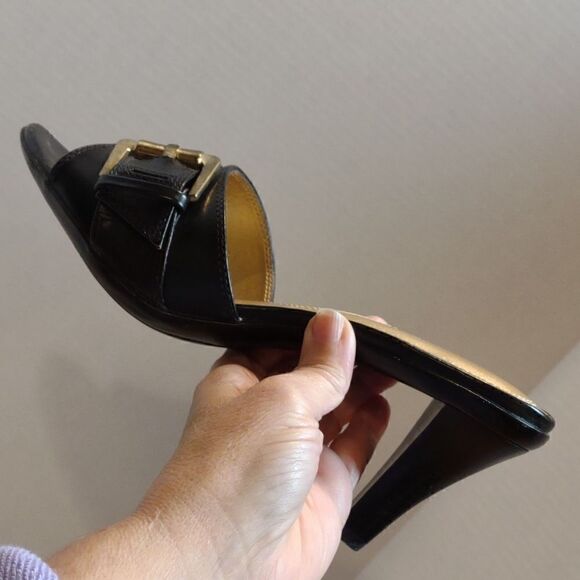 👍 Tahari Slide Heels Size 7.  A6 - Picture 7 of 7